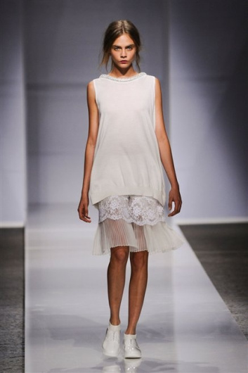 Fotoservizio/SS 2013/WOMEN/PORTS 1961/DP1/3