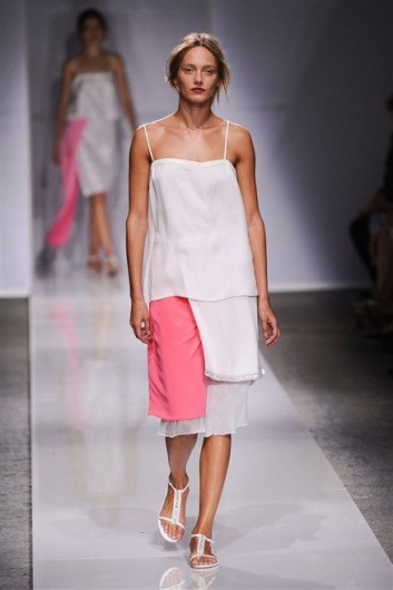 Fotoservizio/SS 2013/WOMEN/PORTS 1961/DP1/28