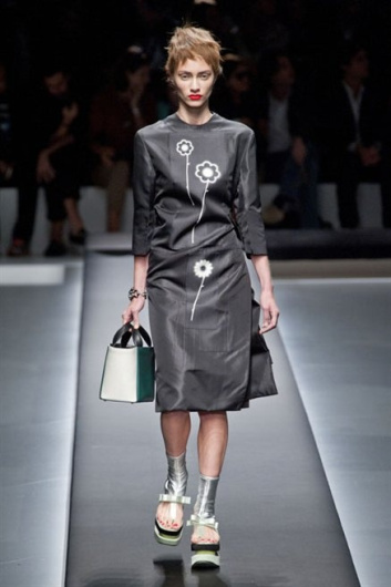 Fotoservizio/SS 2013/WOMEN/PRADA/DP1/6