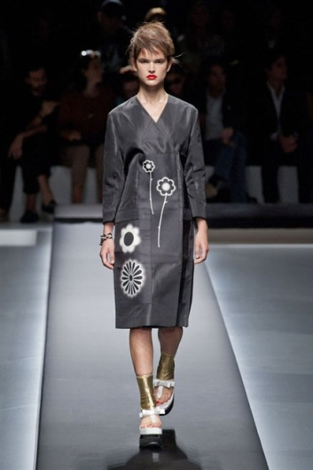 Fotoservizio/SS 2013/WOMEN/PRADA/DP1/7