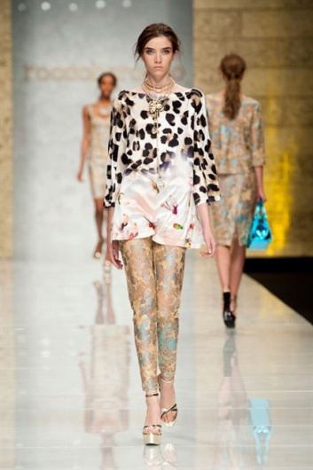 Fotoservizio/SS 2013/WOMEN/ROCCOBAROCCO/DP1/21