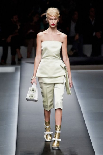 Fotoservizio/SS 2013/WOMEN/PRADA/DP1/37