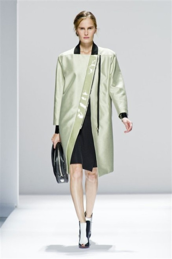 Fotoservizio/SS 2013/WOMEN/SPORTMAX/DP1/14
