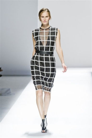 Fotoservizio/SS 2013/WOMEN/SPORTMAX/DP1/42