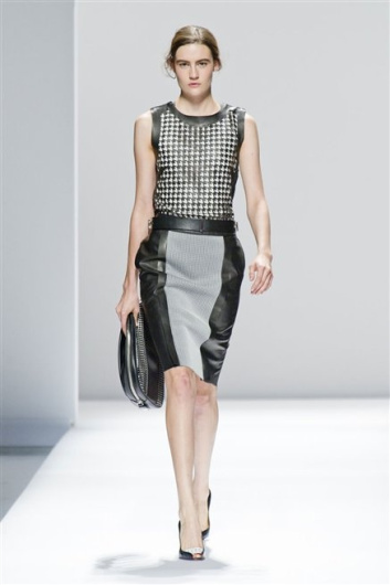 Fotoservizio/SS 2013/WOMEN/SPORTMAX/DP1/43