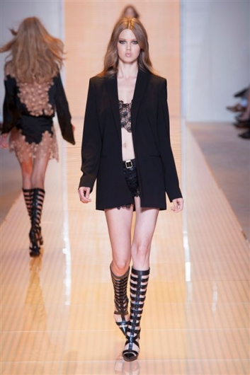 Fotoservizio/SS 2013/WOMEN/VERSACE/DP1/1