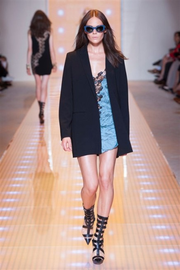 Fotoservizio/SS 2013/WOMEN/VERSACE/DP1/17