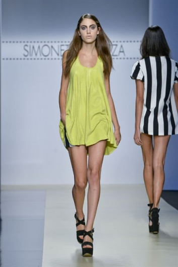 Fotoservizio/SS 2013/WOMEN/SIMONETTA RAVIZZA/DP1/22