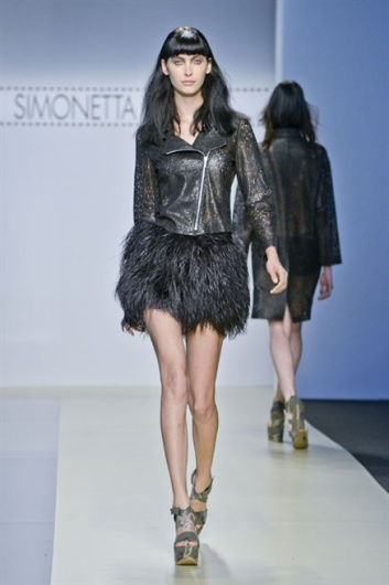 Fotoservizio/SS 2013/WOMEN/SIMONETTA RAVIZZA/DP1/31