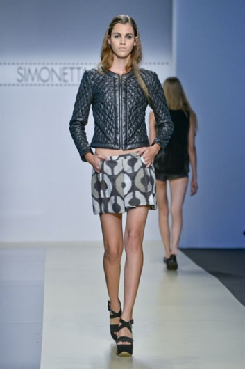 Fotoservizio/SS 2013/WOMEN/SIMONETTA RAVIZZA/DP1/36