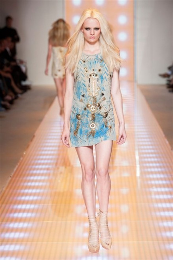 Fotoservizio/SS 2013/WOMEN/VERSACE/DP1/37