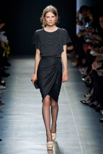 Fotoservizio/SS 2013/WOMEN/BOTTEGA VENETA/DP1/16