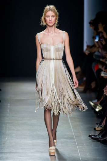 Fotoservizio/SS 2013/WOMEN/BOTTEGA VENETA/DP1/19