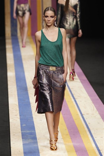 Fotoservizio/SS 2013/WOMEN/FRANKIE MORELLO/DP1/18