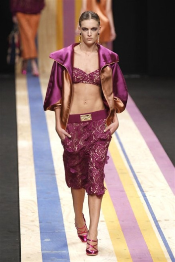 Fotoservizio/SS 2013/WOMEN/FRANKIE MORELLO/DP1/29
