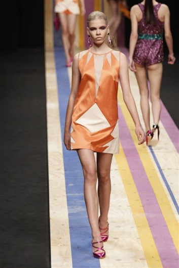 Fotoservizio/SS 2013/WOMEN/FRANKIE MORELLO/DP1/35