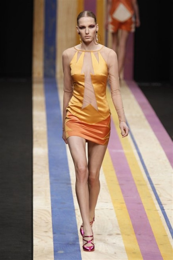 Fotoservizio/SS 2013/WOMEN/FRANKIE MORELLO/DP1/37