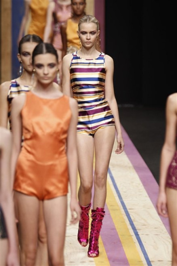 Fotoservizio/SS 2013/WOMEN/FRANKIE MORELLO/DP1/47