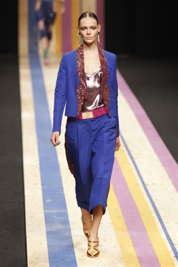Fotoservizio/SS 2013/WOMEN/FRANKIE MORELLO/DP1/0