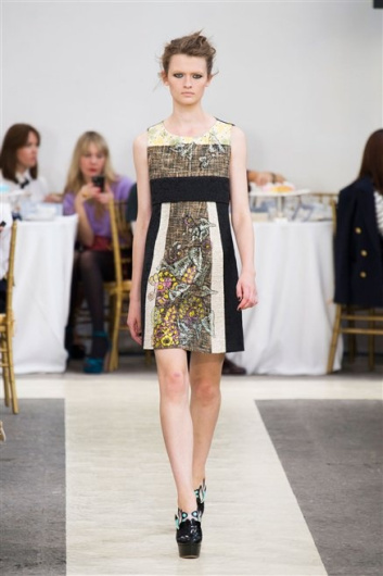 Fotoservizio/SS 2013/WOMEN/ANTONIO MARRAS/DP1/4