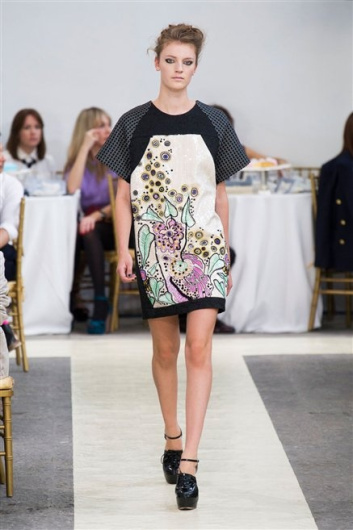 Fotoservizio/SS 2013/WOMEN/ANTONIO MARRAS/DP1/7