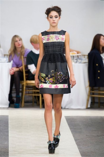 Fotoservizio/SS 2013/WOMEN/ANTONIO MARRAS/DP1/10