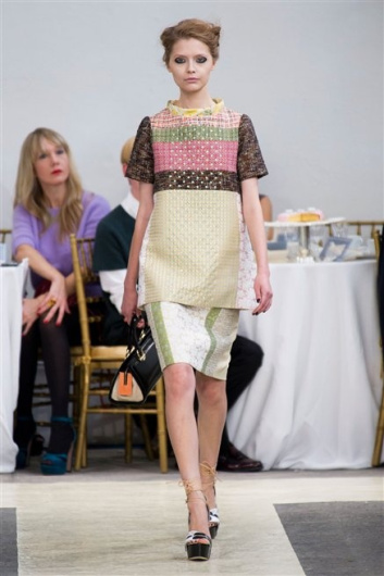 Fotoservizio/SS 2013/WOMEN/ANTONIO MARRAS/DP1/19