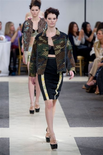 Fotoservizio/SS 2013/WOMEN/ANTONIO MARRAS/DP1/38