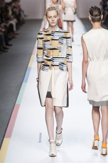 Fotoservizio/SS 2013/WOMEN/FENDI/DP1/6