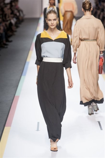 Fotoservizio/SS 2013/WOMEN/FENDI/DP1/30
