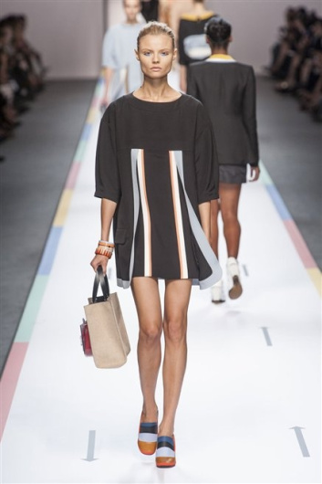 Fotoservizio/SS 2013/WOMEN/FENDI/DP1/32