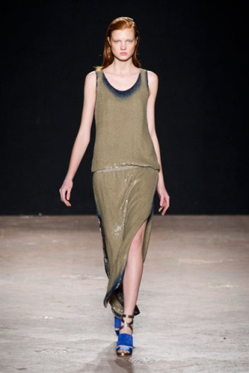 Fotoservizio/SS 2013/WOMEN/MAURIZIO PECORARO/DP1/28