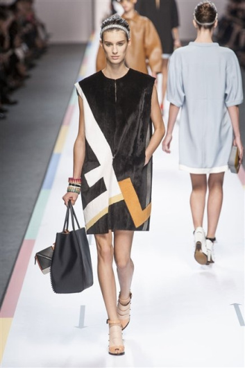 Fotoservizio/SS 2013/WOMEN/FENDI/DP1/34