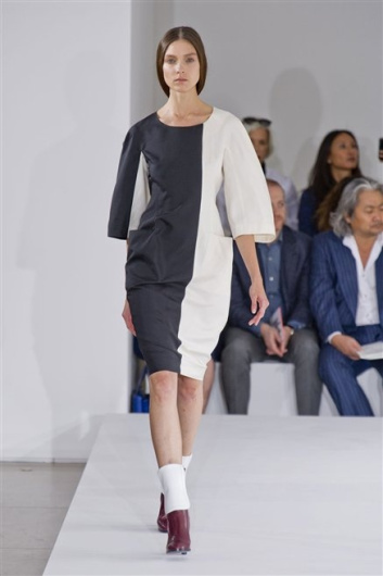 Fotoservizio/SS 2013/WOMEN/JIL SANDER/DP1/17