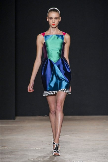 Fotoservizio/SS 2013/WOMEN/AQUILANO.RIMONDI/DP1/14