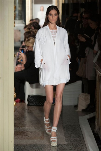 Fotoservizio/SS 2013/WOMEN/EMILIO PUCCI/DP1/6