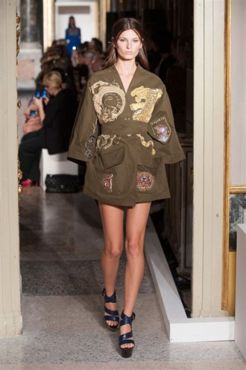 Fotoservizio/SS 2013/WOMEN/EMILIO PUCCI/DP1/20
