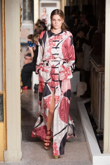 Fotoservizio/SS 2013/WOMEN/EMILIO PUCCI/DP1/26