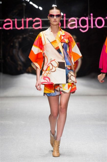 Fotoservizio/SS 2013/WOMEN/LAURA BIAGIOTTI/DP1/2