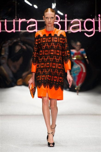 Fotoservizio/SS 2013/WOMEN/LAURA BIAGIOTTI/DP1/30