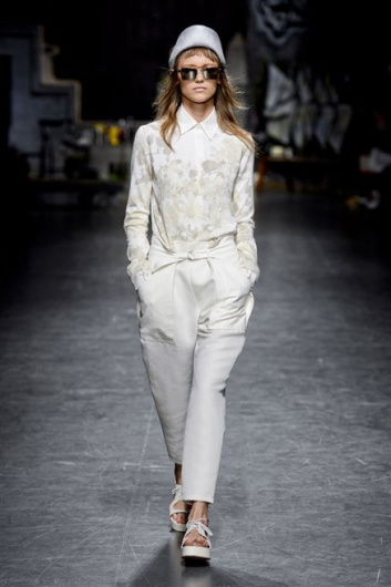 Fotoservizio/SS 2013/WOMEN/TRUSSARDI/DP1/12