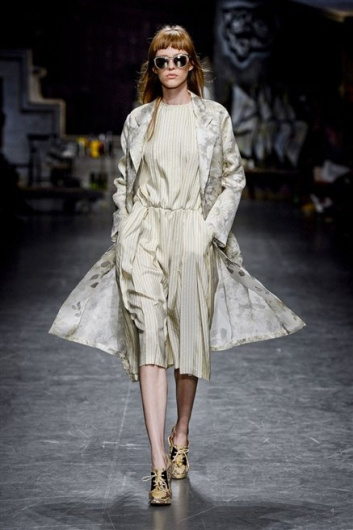 Fotoservizio/SS 2013/WOMEN/TRUSSARDI/DP1/16