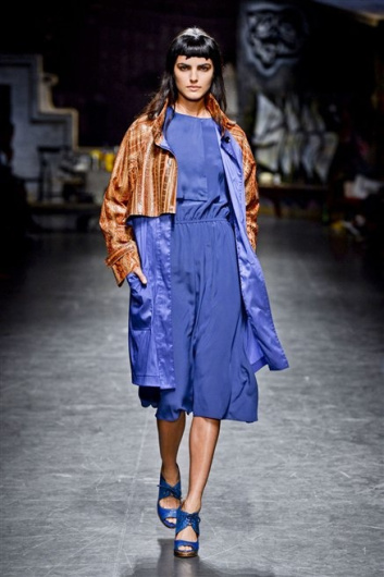 Fotoservizio/SS 2013/WOMEN/TRUSSARDI/DP1/22