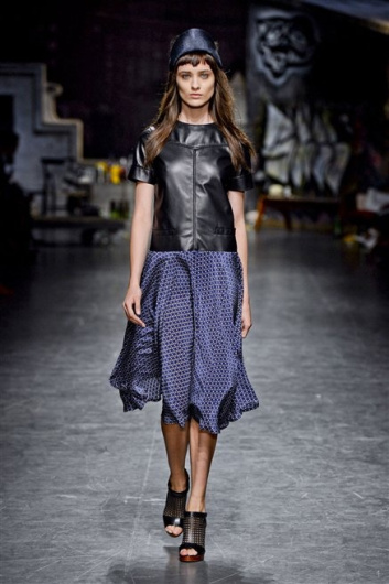 Fotoservizio/SS 2013/WOMEN/TRUSSARDI/DP1/30