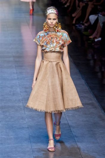 Fotoservizio/SS 2013/WOMEN/DOLCE & GABBANA/DP1/19