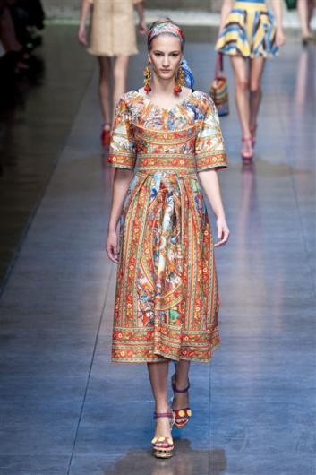 Fotoservizio/SS 2013/WOMEN/DOLCE & GABBANA/DP1/34