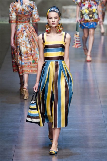 Fotoservizio/SS 2013/WOMEN/DOLCE & GABBANA/DP1/37