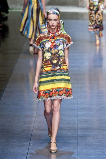 Fotoservizio/SS 2013/WOMEN/DOLCE & GABBANA/DP1/40