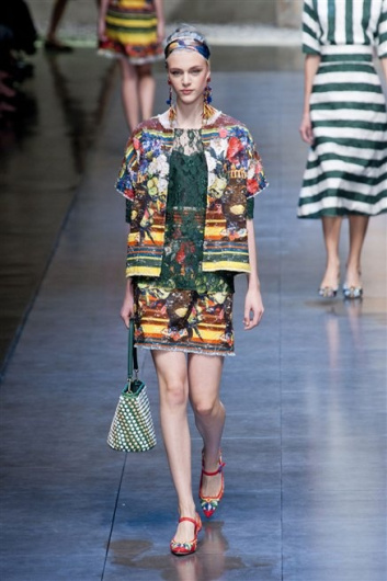 Fotoservizio/SS 2013/WOMEN/DOLCE & GABBANA/DP1/43