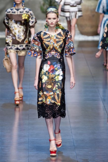 Fotoservizio/SS 2013/WOMEN/DOLCE & GABBANA/DP1/61